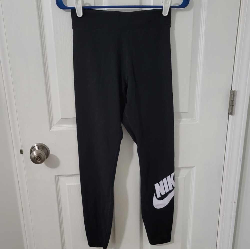 Nike leggings